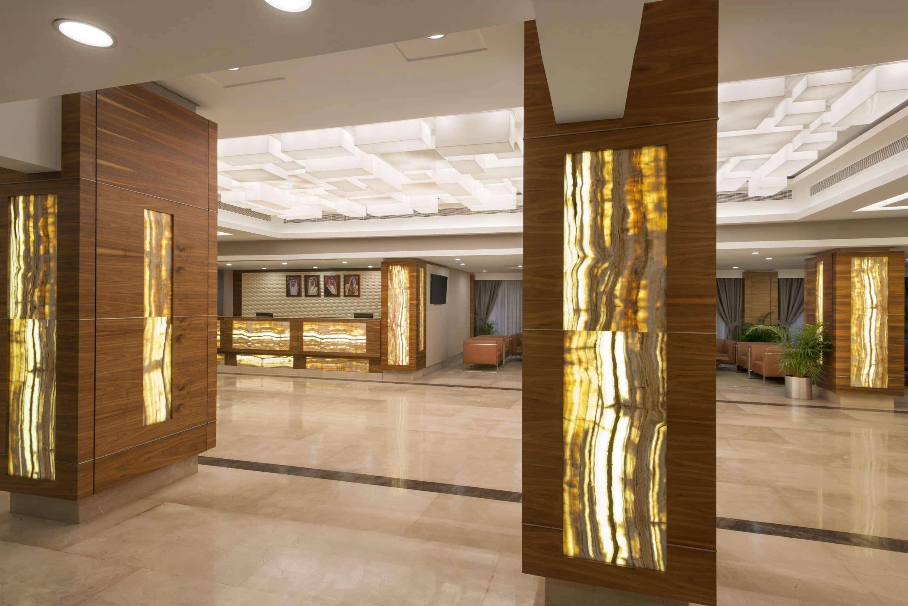 Ramada By Wyndham Bahrain Hotel Manama Exterior photo