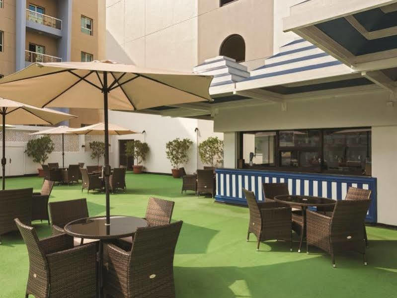 Ramada By Wyndham Bahrain Hotel Manama Exterior photo