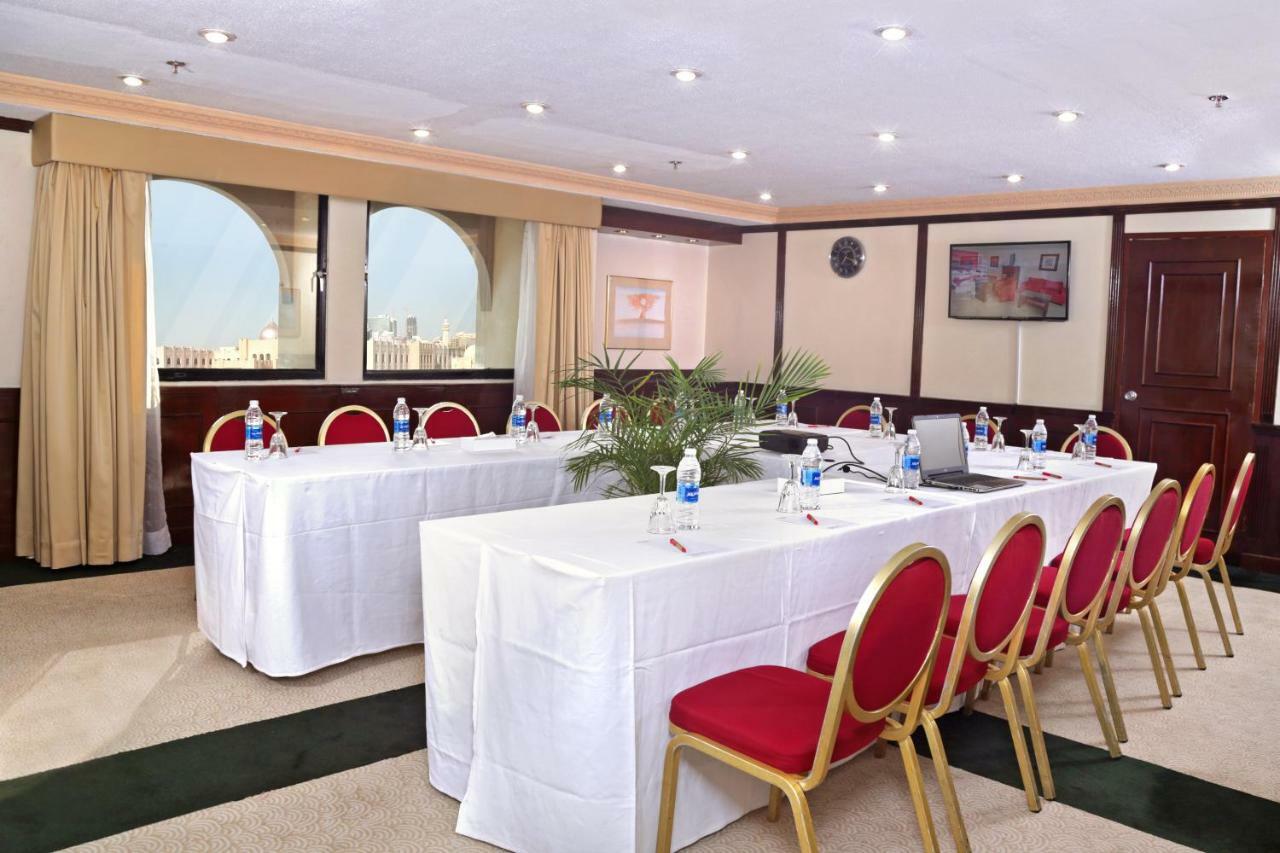Ramada By Wyndham Bahrain Hotel Manama Exterior photo